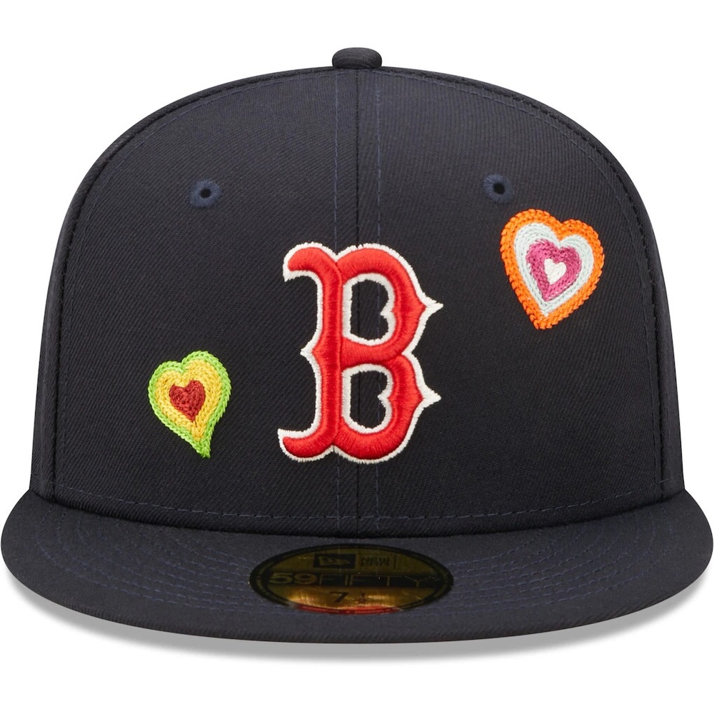 Boston Red Sox New Era Navy Chain Stitch Heart 59FIFTY Fitted Hat